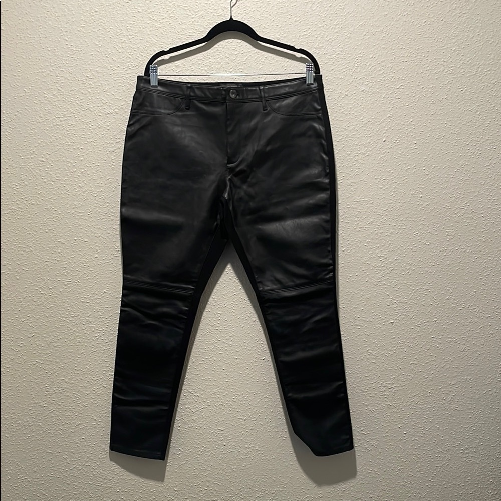 Banana Republic Black Slim Jeans with Modern Finish